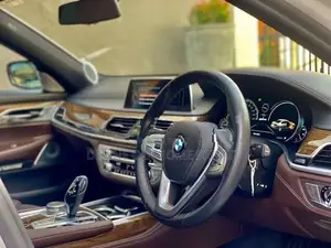 BMW 740Le 2017
