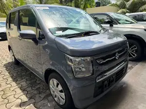 Suzuki Wagon R FX Petrol 2024