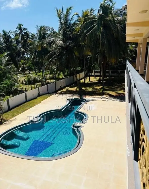 Puttalam Premium Luxury Villa – 1 Acre
