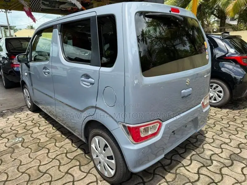 Suzuki Wagon R FX Petrol 2024