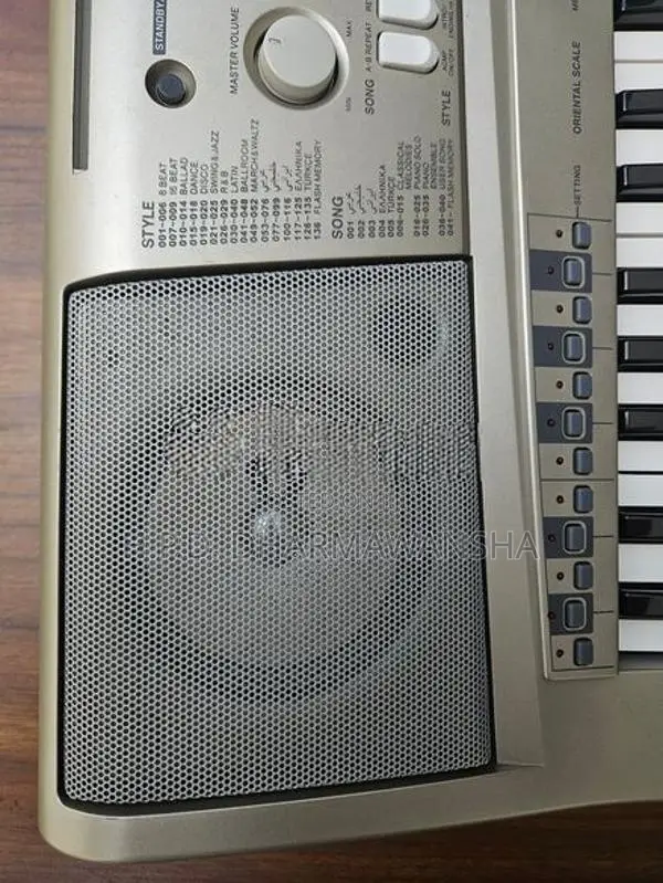 Yamaha PSR-A300 Oriental Keyboard