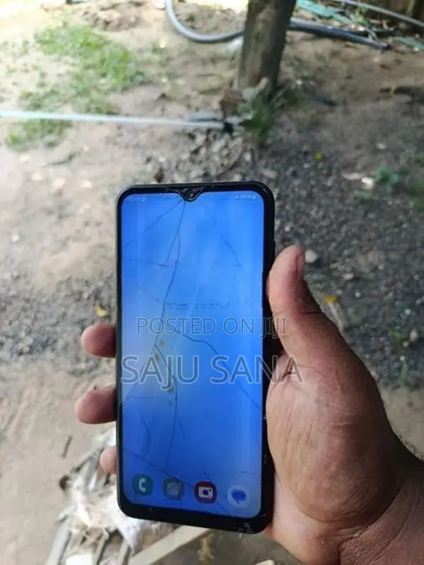 Samsung Galaxy M13 4GB 64GB (Used)