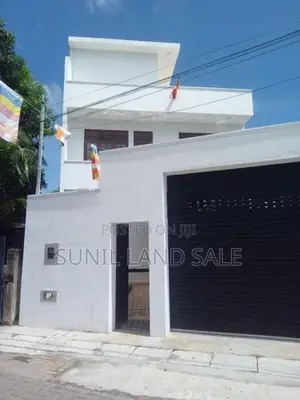 (SLS 08 ) Luxury Brand-New House for Sale in Papiliyana