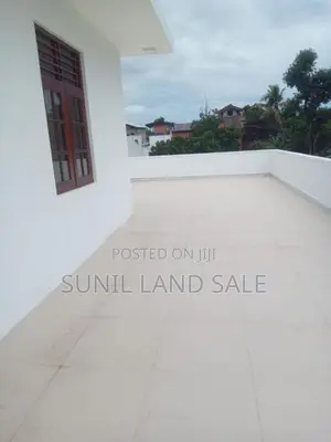 (SLS 08 ) Luxury Brand-New House for Sale in Papiliyana