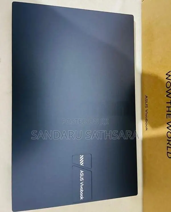 Asus Vivobook 15 16GB RAM 512 GB NVME SSD