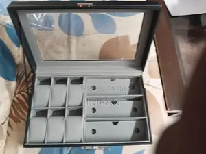 Watch Box
