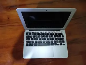 Apple Air Macbook 2013 Mid