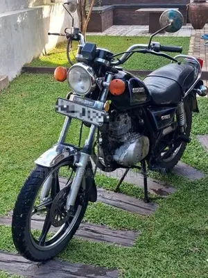 Suzuki GN 125 2002