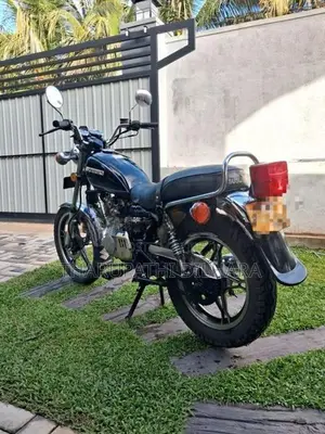 Suzuki GN 125 2002