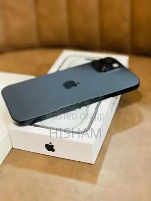 Apple iPhone 15 128GB (Used)