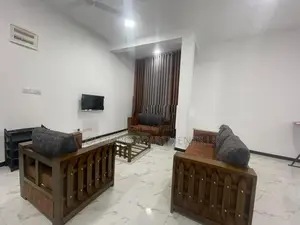 2-Bedroom Apartment Short-Term Rental in Dehiwela. (Code: CSM202)