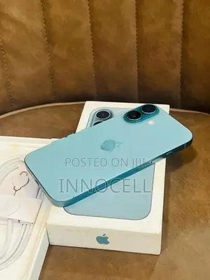 Apple iPhone 16 128GB (Used)