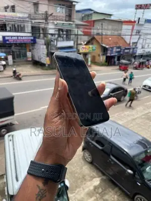 Apple iPhone 14 Pro 256GB (Used)