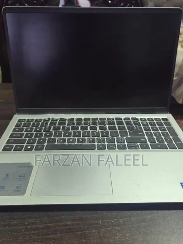 Dell Inspiron 15 3000 Laptop