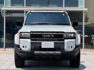 Toyota Land Cruiser Prado 250VX PETROL 2026