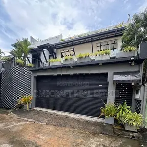 Luxury Modern Home in Bokundara