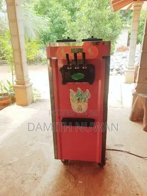 Deluxe Ice Cream Machine