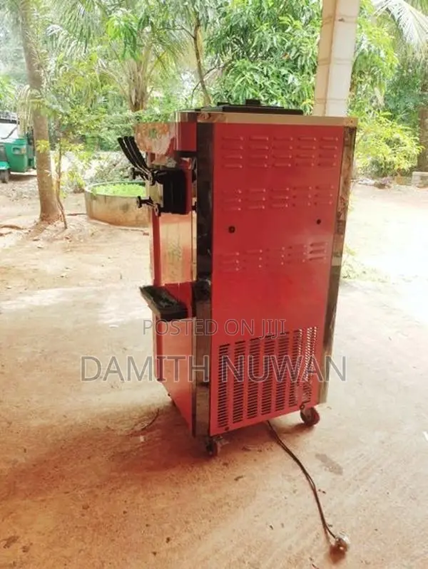 Deluxe Ice Cream Machine