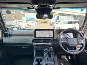Toyota Land Cruiser Prado 250VX PETROL 2026