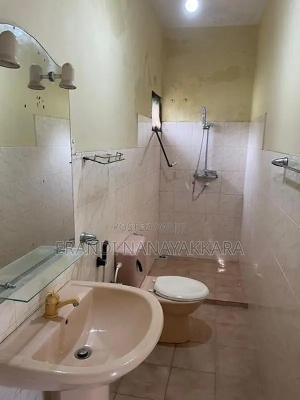 Upstairs Annex for Rent in Malabe (thalahena)