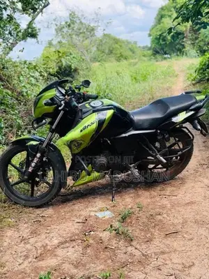 TVS Apache 2016