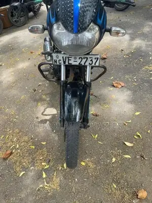Bajaj Discover 2009