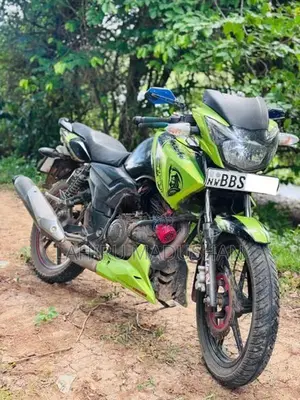 TVS Apache 2016