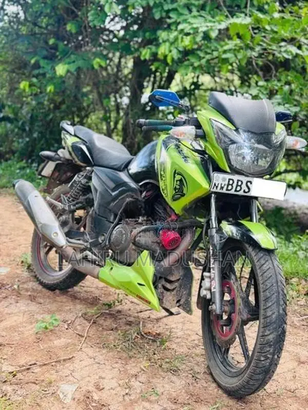 TVS Apache 2016