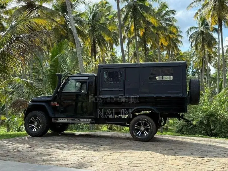 Mahindra Bolero Maxi Truck Plus 2015