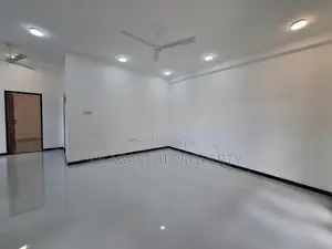 Modern Luxury House for Sale in Piliyandala