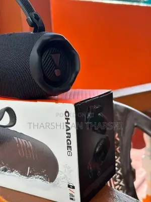 JBL Charge 6