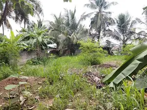 Lake Facing Land for Sale Nugegoda