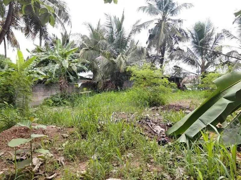 Lake Facing Land for Sale Nugegoda