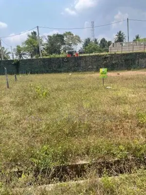 Residential Land For Sale In Watareka Meegoda