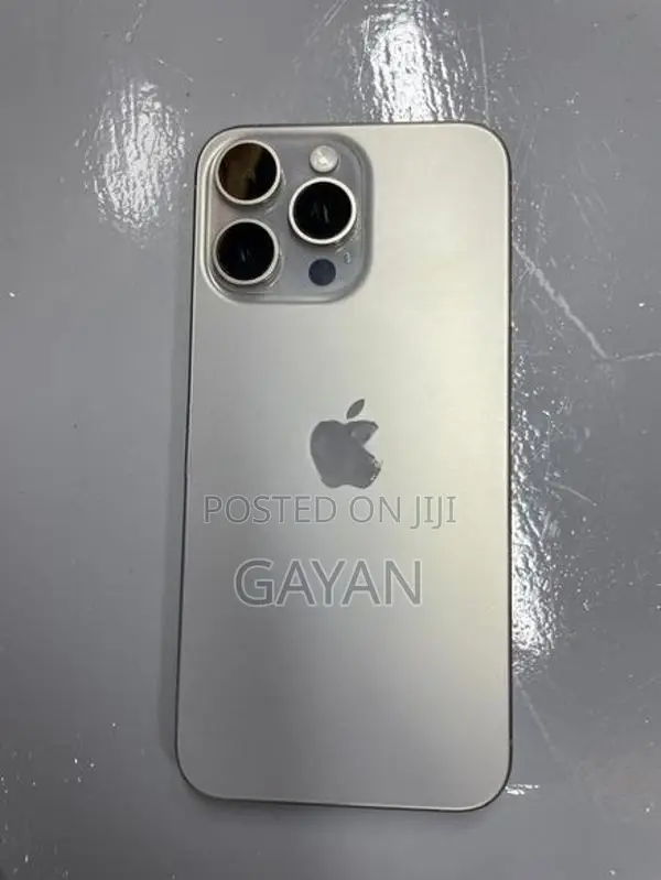 Apple iPhone 15 Pro Max (Used)
