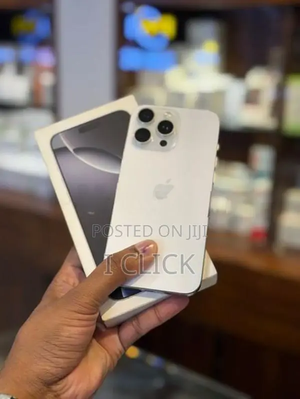 Apple iPhone 16 Pro Max 256GB (Used)