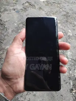Samsung Galaxy S20+ (Used)