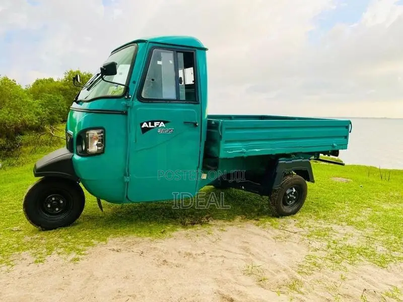 Mahindra Alfa Load Career 2026