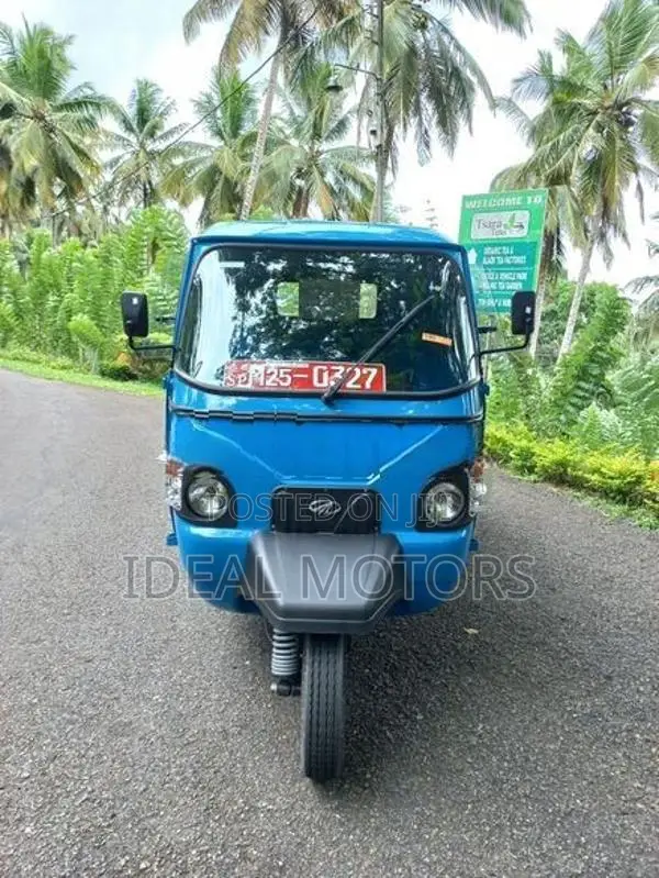 Mahindra Alfa Load Career 2026
