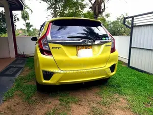 Honda Fit GP5 2015