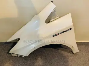 Toyota Prius Zvw30 Fender