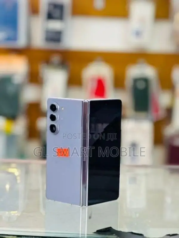 Samsung Galaxy Z Fold 5 5G/12/256GB (Used)