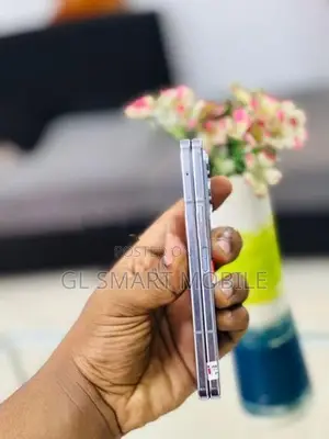 Samsung Galaxy Z Fold 5 5G/12/256GB (Used)