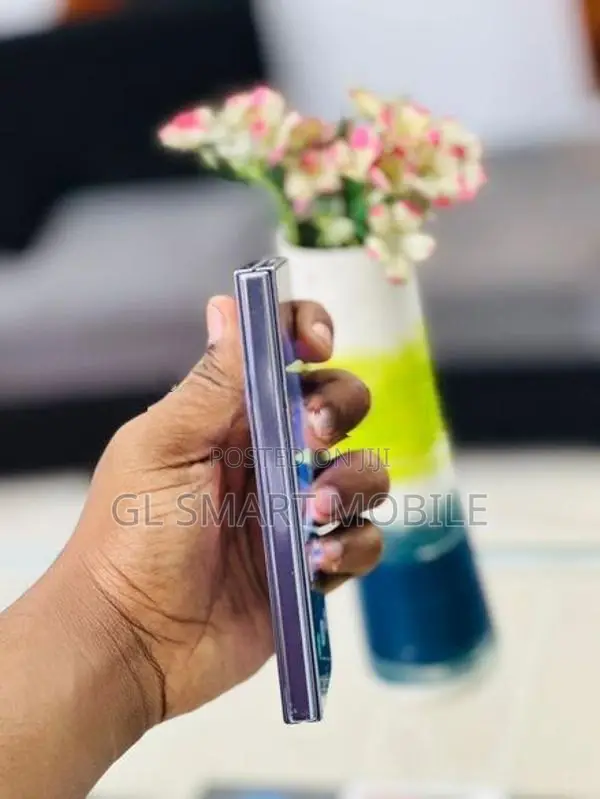 Samsung Galaxy Z Fold 5 5G/12/256GB (Used)
