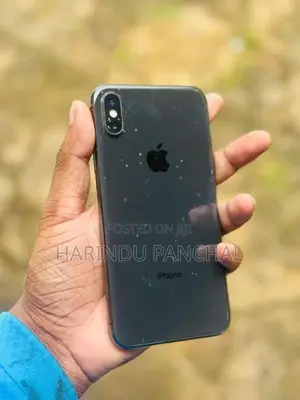 Apple iPhone X (Used)