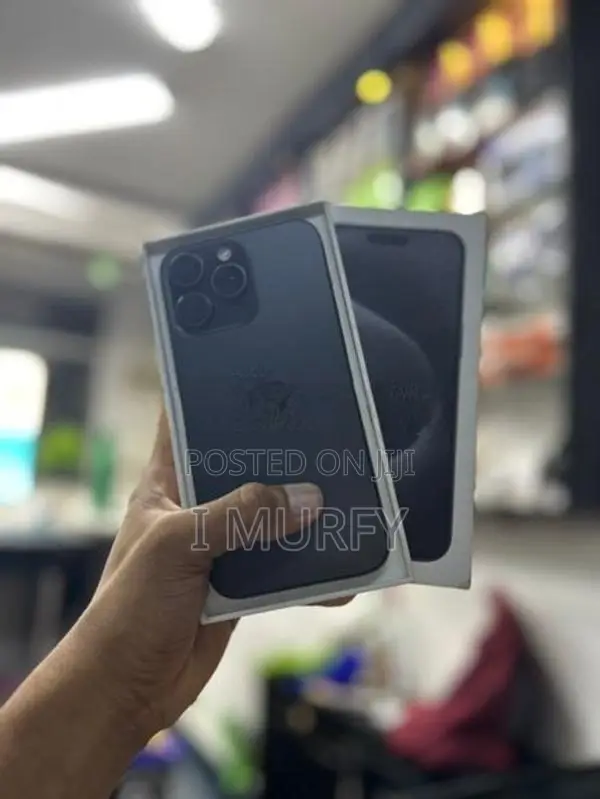 Apple iPhone 15 Pro Max 512GB (Used)
