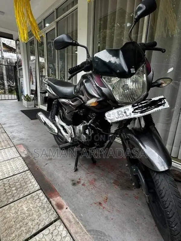 Bajaj Discover 125 M 2015
