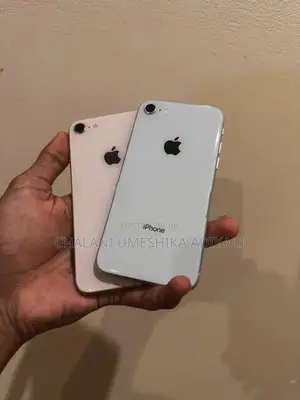 Apple iPhone 8 (Used)