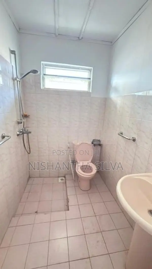 Rooms for Rent in Rawatawatta (Opposite Princes of Wales College)