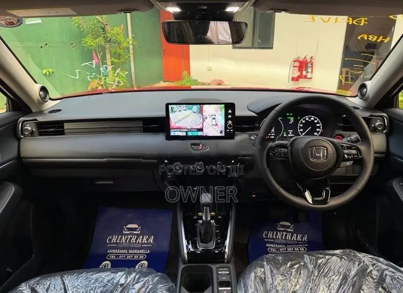 Honda Vezel Z Premium 2025